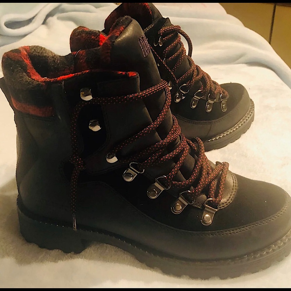 COPY - Cougar Waterproof Boots